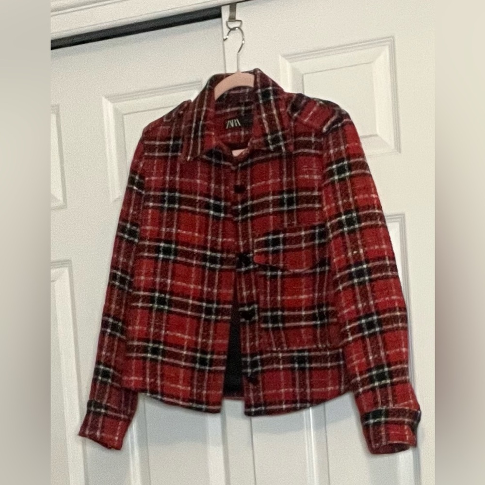 Zara Red and Black Checkered Cropped Jacket Size Medium - Picture 5 of 5